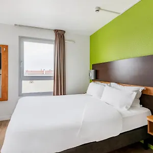 Premiere Classe Centre Gare Part Dieu Otel